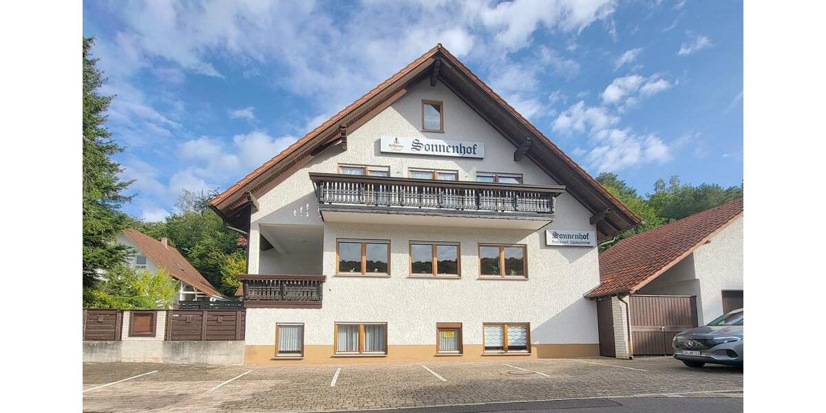 Gepflegtes Anwesen in Dörrenbach 14 zimmer