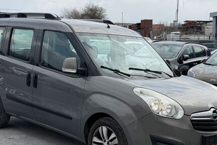 Opel Combo 238.504 km 3.999 &euro; Breitenbach 37327