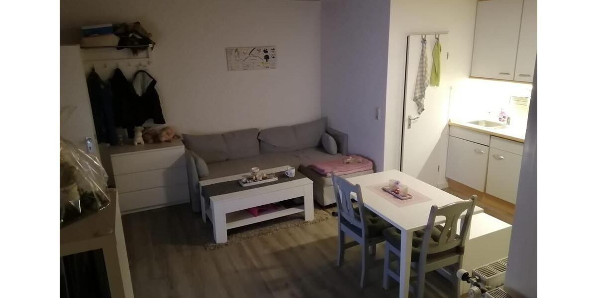 Etagenwohnung Jever - 1 Zimmer, 26 m&sup2;, 270&euro; | Angebot:26296840