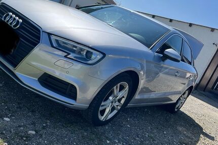 Audi A3 132.000 km 13.300 &euro; Sauldorf 88605