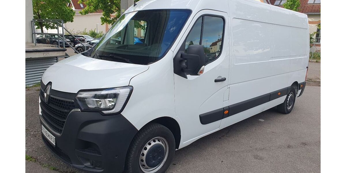 Renault Master 60.000 km 21.900 &euro; München 81825