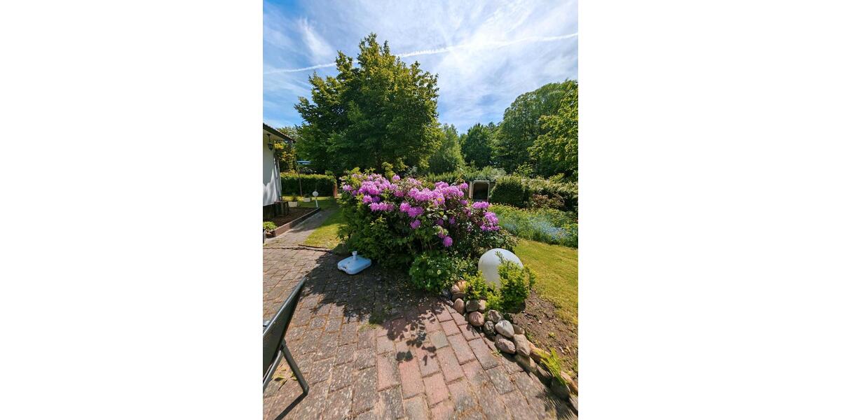 Bungalow Schwerin Gartenstadt - 1 Zimmer, 60 m&sup2;, 150.000&euro; | Angebot:27417856
