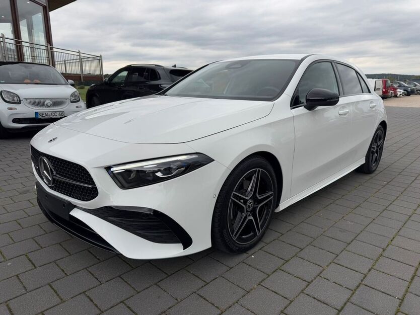 Mercedes-Benz A 180 23.888 km 32.990 € Pirk 92712