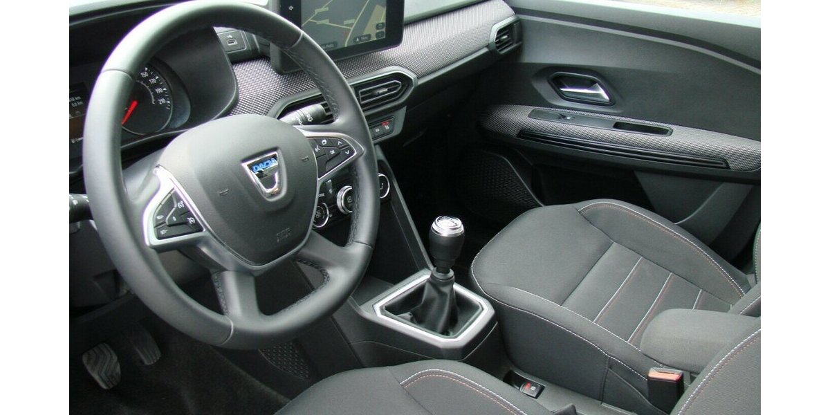 Dacia Jogger 1.0TCe 110 Extreme+ LED 7Sitzer Totwinkel T 40.577 km 17.980 &euro; Falkensee 14612