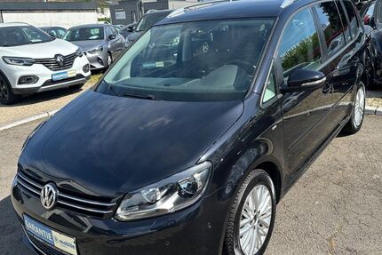 VW Touran 119.000 km 10.900 &euro; Merzig 66663