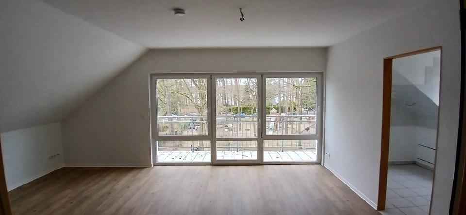 Dachgeschoßwohnung Fürstenwalde (Spree) - 3 Zimmer, 70 m&sup2;, 770&euro; | Angebot:26003511