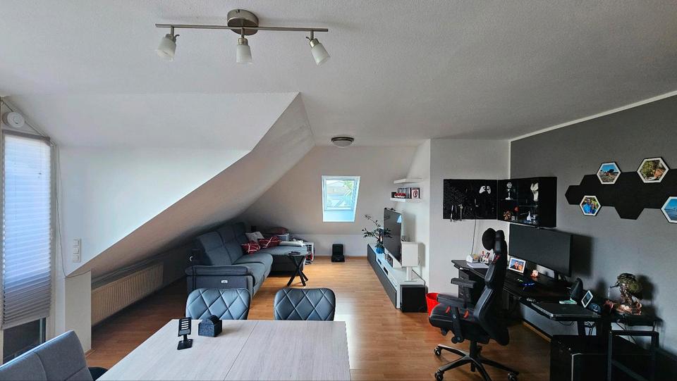 Dachgeschoßwohnung Verl - 2 Zimmer, 48 m&sup2;, 570&euro; | Angebot:26372671