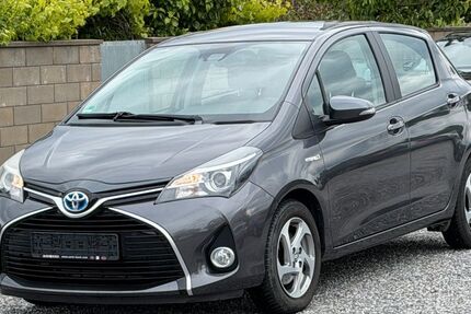Toyota Yaris 38.829 km 12.990 &euro; Düren 52351