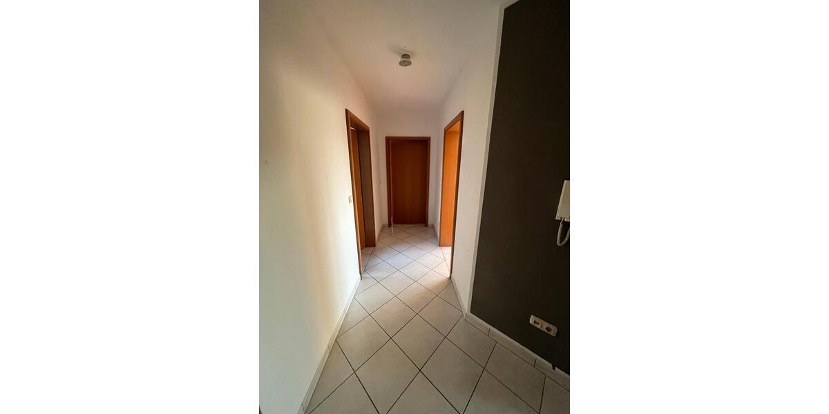 Dachgeschoßwohnung Regen - 2 Zimmer, 68 m&sup2;, 470&euro; | Angebot:25402255