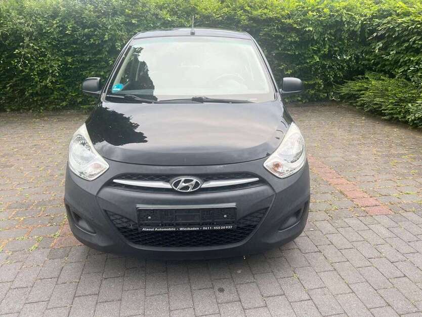 i10