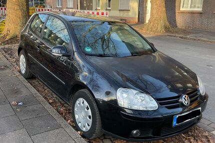 VW Golf 184.436 km 2.300 &euro; Duisburg 47139