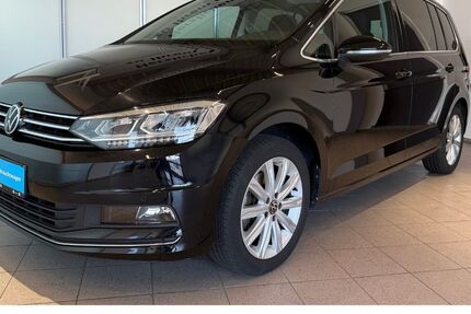 VW Touran 61.829 km 25.880 &euro; Fuldatal 34233