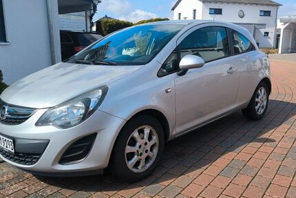 Opel Corsa 58.500 km 5.990 &euro; Braunschweig 38126