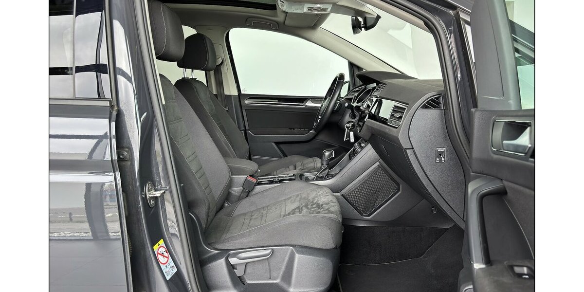 VW Touran 2.0 TDI 139.900 km 21.999 &euro; Stade 21682