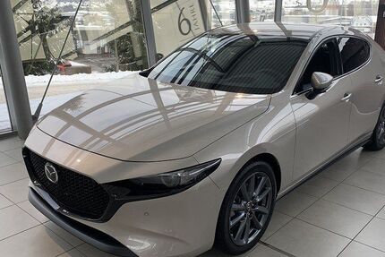 Mazda 3 2.148 km 28.450 &euro; Schmallenberg 57392