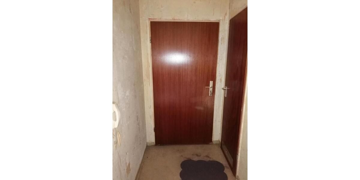 Etagenwohnung Sankt Ingbert - 3 Zimmer, 89 m&sup2;, 160.000&euro; | Angebot:26997211