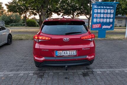 Hyundai TUCSON 151.000 km 14.100 &euro; Sankt Augustin 53757