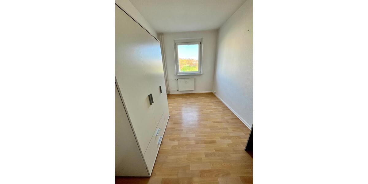 Etagenwohnung Oelsnitz (Vogtland) - 3 Zimmer, 69 m&sup2;, 450&euro; | Angebot:26168697