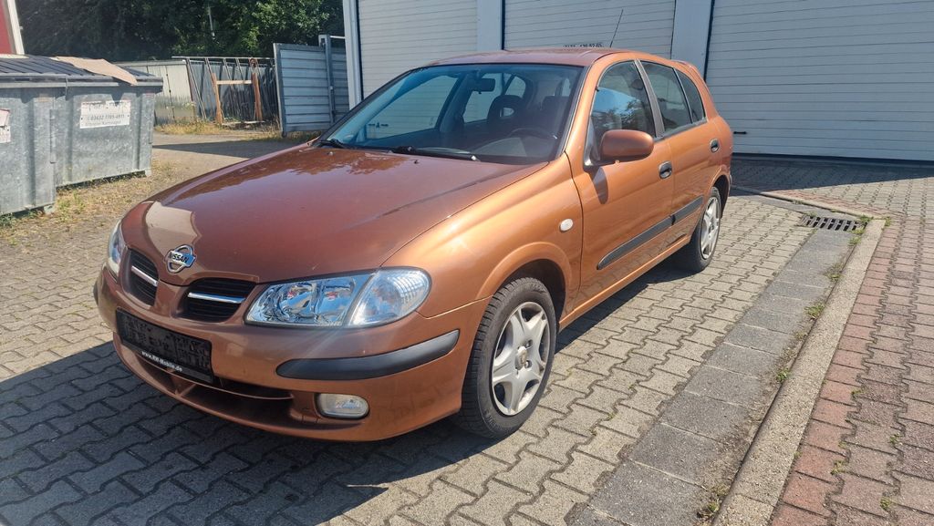 Nissan Almera 83.870 km 1.699 &euro; Wolfen 06766