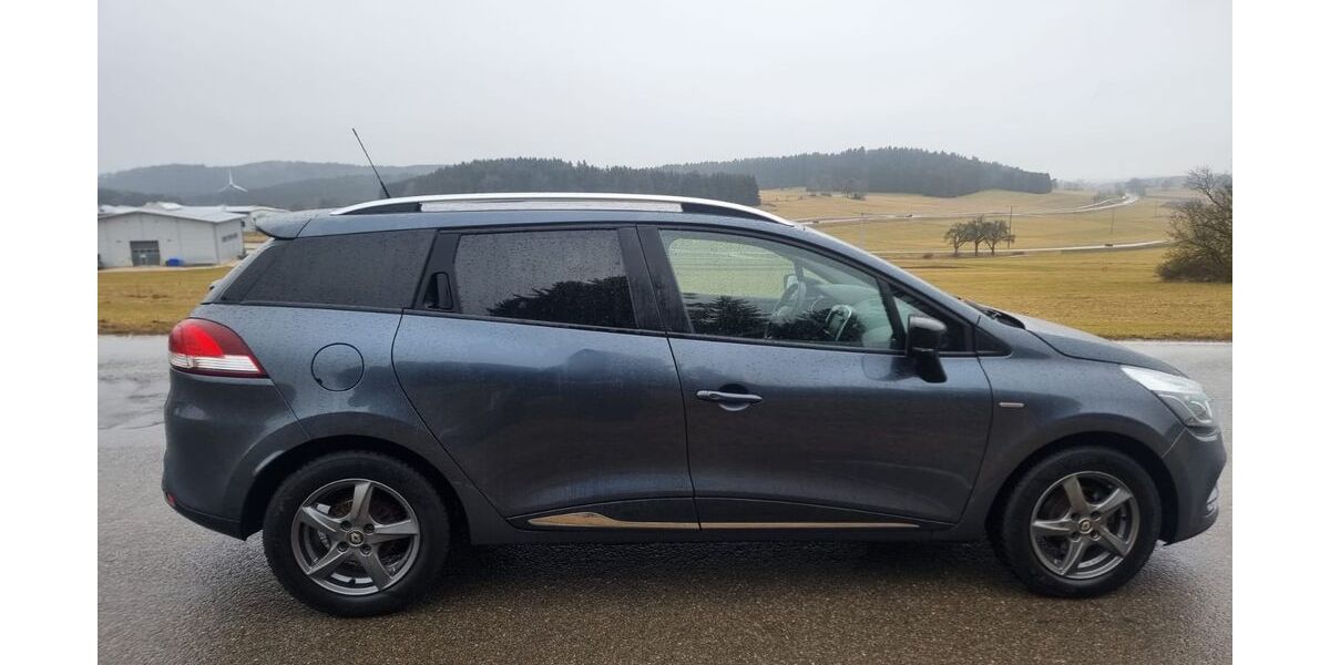 Renault Clio 68.000 km 9.200 &euro; Albstadt 72461