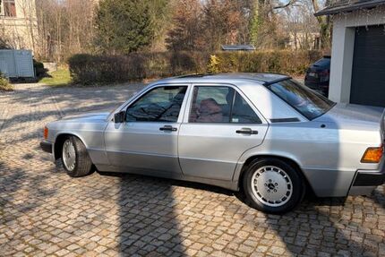Mercedes-Benz 190 250.000 km 9.500 &euro; Glauchau 08371