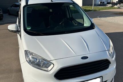 Ford Tourneo Courier 111.510 km 10.990 &euro; Bernhardswald 93170
