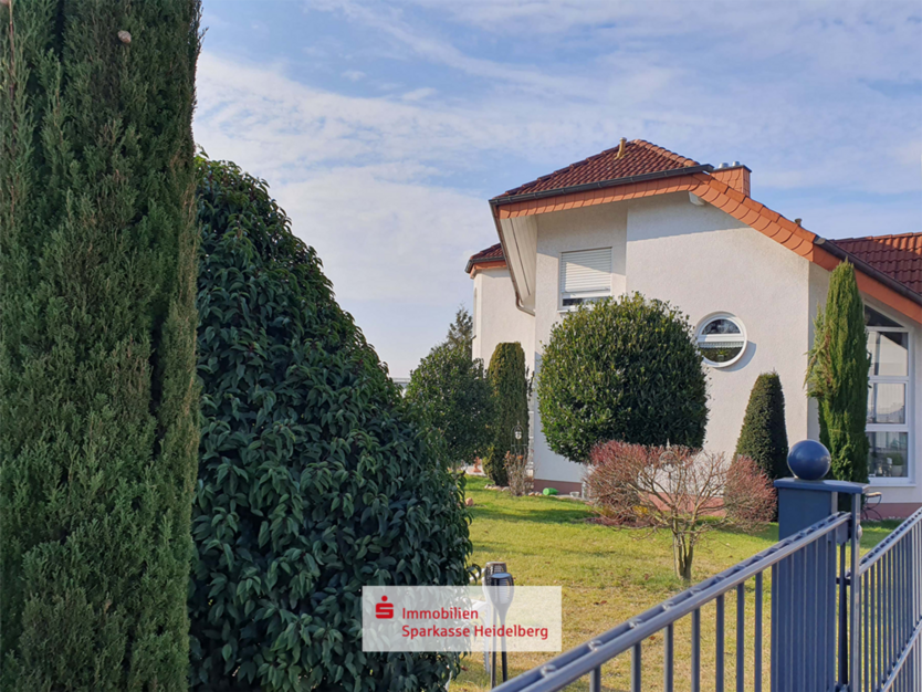 Haus zum Kaufen in Nußloch 650.000 € 186 m²
