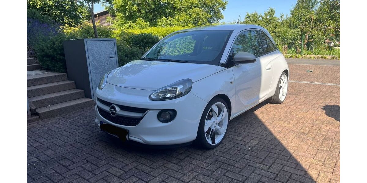 Opel Adam 111.900 km 7.500 &euro; Gedern 63688