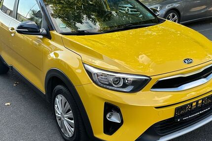 Kia Stonic 54.000 km 12.000 € Wiesbaden 65203