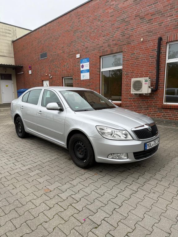 Skoda Octavia 23.500 km 8.900 € Strausberg 15344