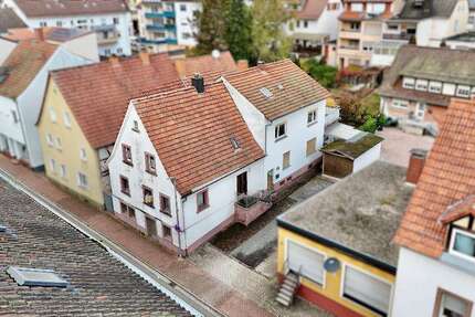 Haus zum Kaufen in Rodalben 149.000 € 240 m² 10 zimmer