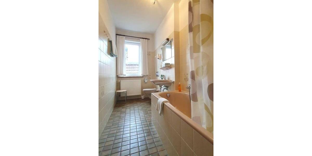 Gewerbeobjekt Weikersheim - 595.000&euro; | Angebot:25668899