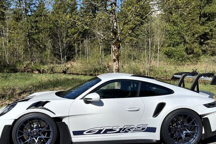 Porsche 992 2.000 km 266.992 € Fürstenfeldbruck 82256