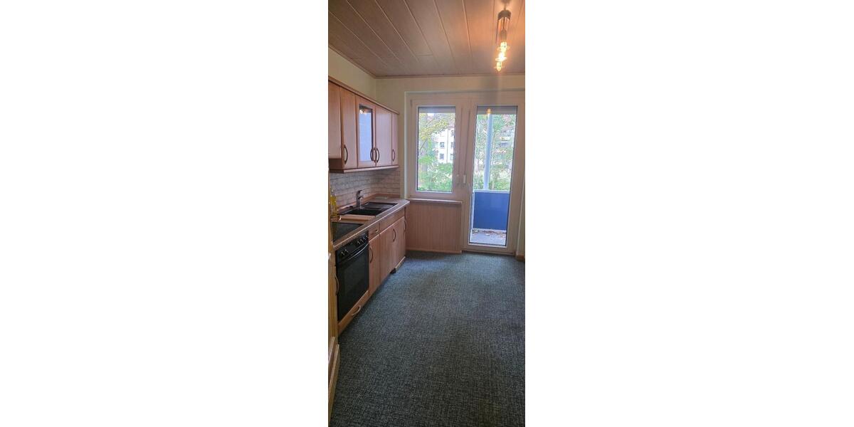 Erdgeschoßwohnung Calbe (Saale) - 3 Zimmer, 65 m&sup2;, 455&euro; | Angebot:27634547