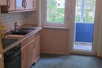 Wohnung Calbe (Saale) - 3 Zimmer, 65 m&sup2;, 455&euro; | Angebot:27634547