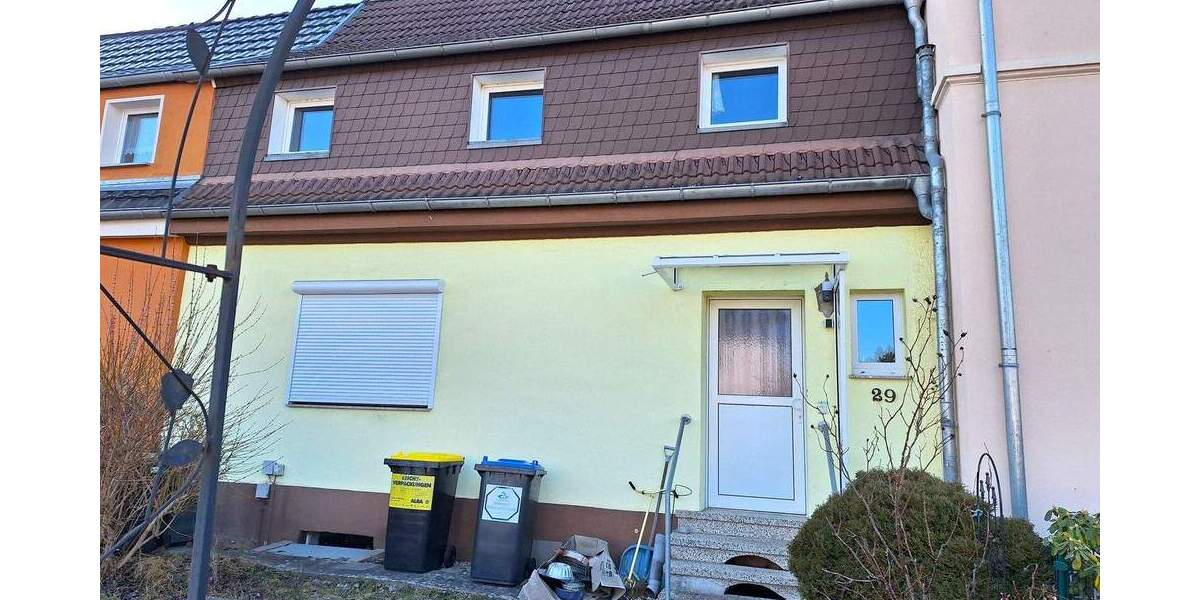 Reihenmittelhaus Forst (Lausitz) Forst-Stadt - 4 Zimmer, 110 m&sup2;, 145.000&euro; | Angebot:24726263