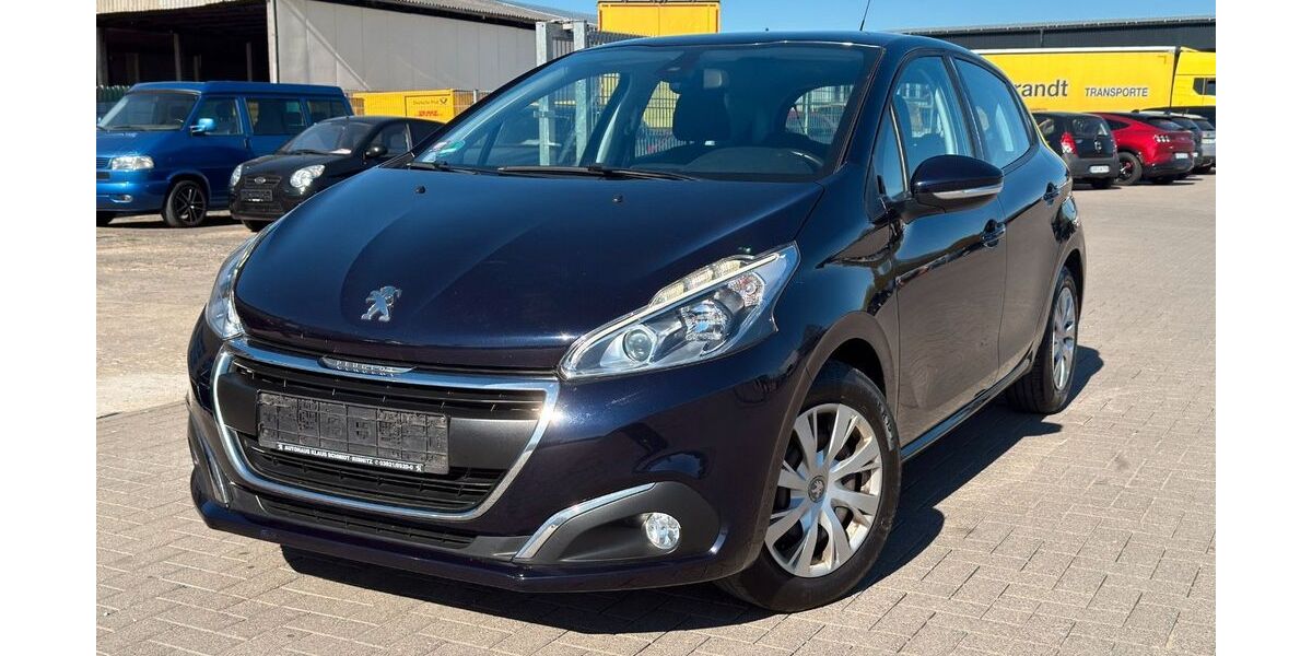 Peugeot 208 87.682 km 6.399 &euro; Tessin 18195