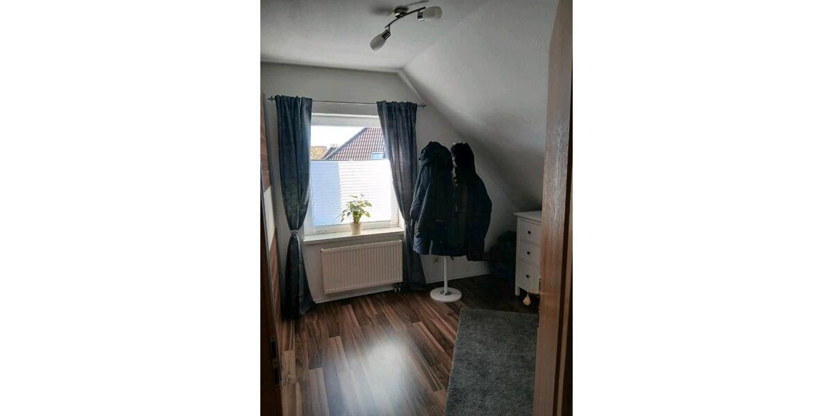 Doppelhaushälfte Friedeburg - 5 Zimmer, 115 m&sup2;, 900&euro; | Angebot:26391951