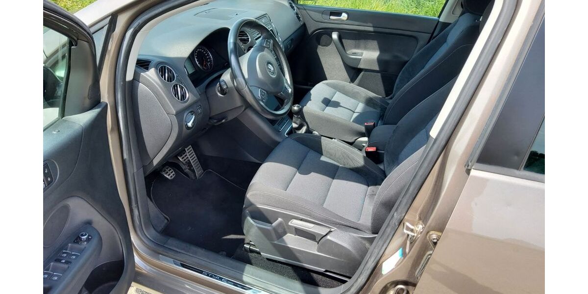 VW Golf Plus 119.900 km 3.490 &euro; Neuburg-Inn 94127