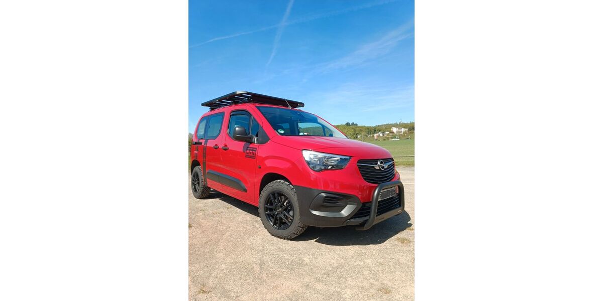 Opel Combo 21.000 km 18.999 &euro; Niedernhausen 65527