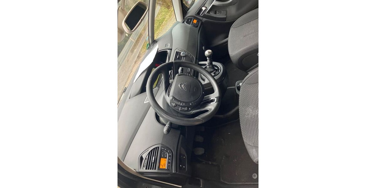 Citroen C4 Picasso 201.320 km 4.300 &euro; Aurich 26603