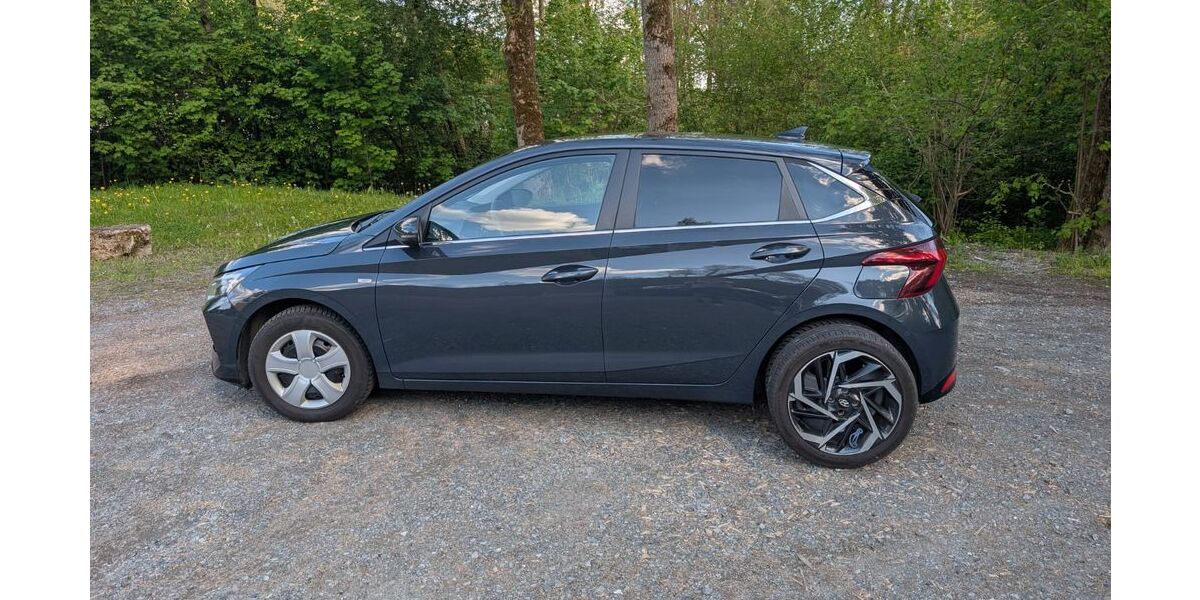 Hyundai i20 87.500 km 14.800 &euro; Presseck 95355