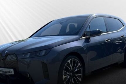 BMW iX 20.534 km 66.380 &euro; Rüsselsheim 65428