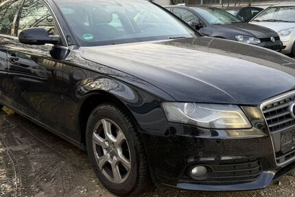 Audi A4 113.000 km 5.450 &euro; Wendlingen 73240