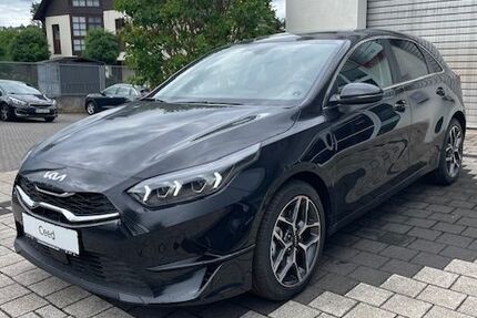 Kia ceed / Ceed 8.000 km 26.490 &euro; Wiesbaden 65199