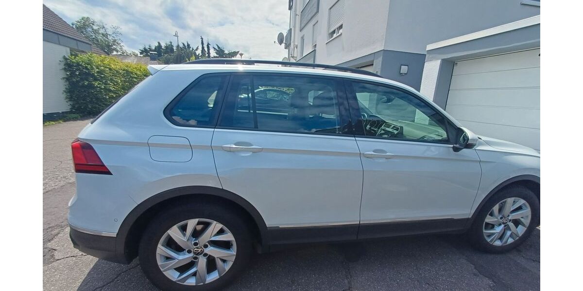 VW Tiguan 48.000 km 27.500 &euro; Rengsdorf 56579