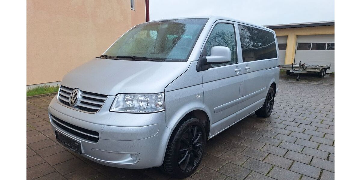 VW T5 Multivan 266.085 km 8.490 &euro; Tangermünde 39590
