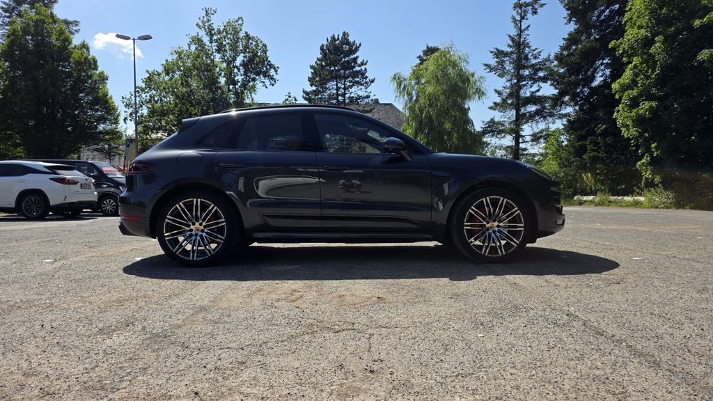 Porsche Macan 127.000 km 38.500 &euro; Niedernhausen 65527