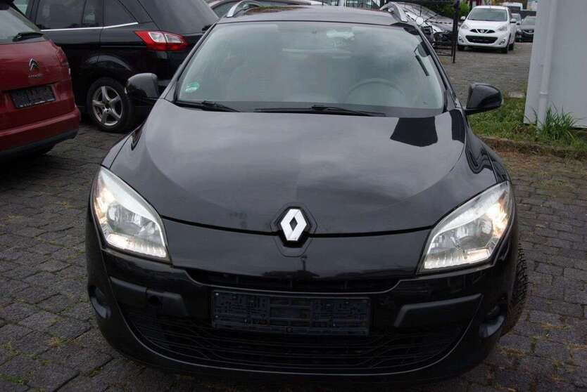 Renault Megane 62.000 km 4.660 € Bottrop 46242