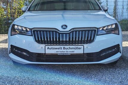Skoda Superb 146.991 km 22.490 € Nersingen 89278
